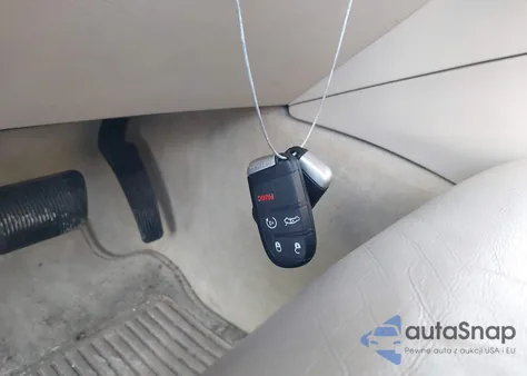 2013 Chrysler 300 Motown z USA, uszkodzony, nr VIN 2C3CCAAG1DH643890